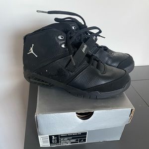 Jordans all black